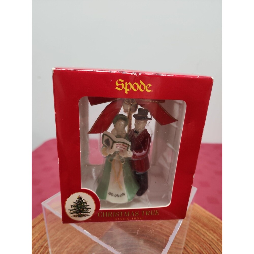Spode 2006 "Our First Christmas" Ornament Victorian Carolers New Old Stock